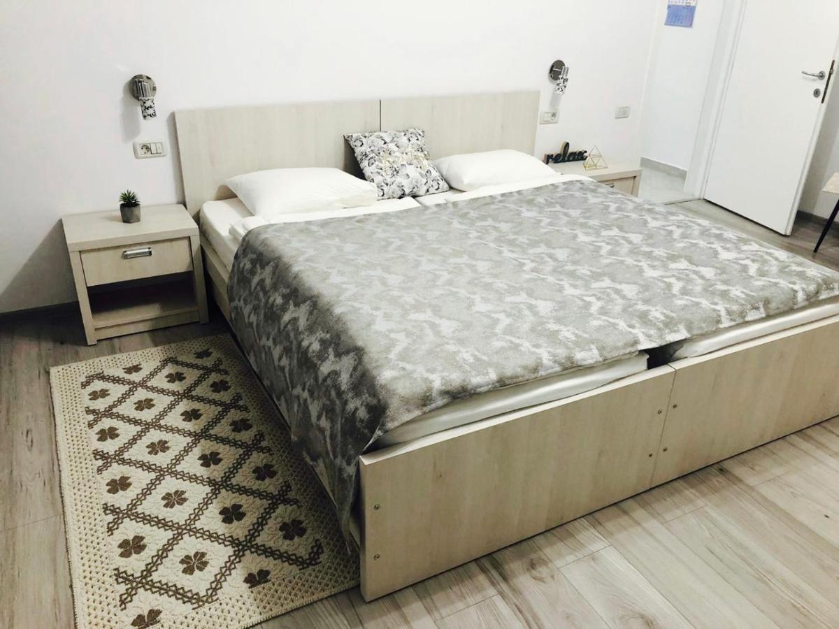Apartamento Abby Câmpulung Moldovenesc Exterior foto